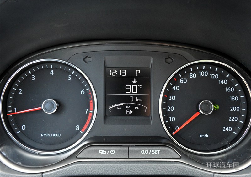 2014款 1.6L 自动豪华版