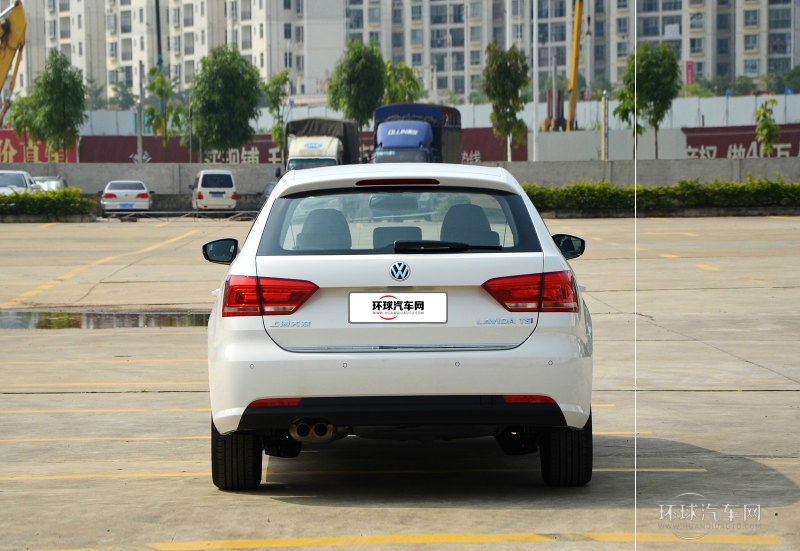2013款 1.4TSI 手动豪华型
