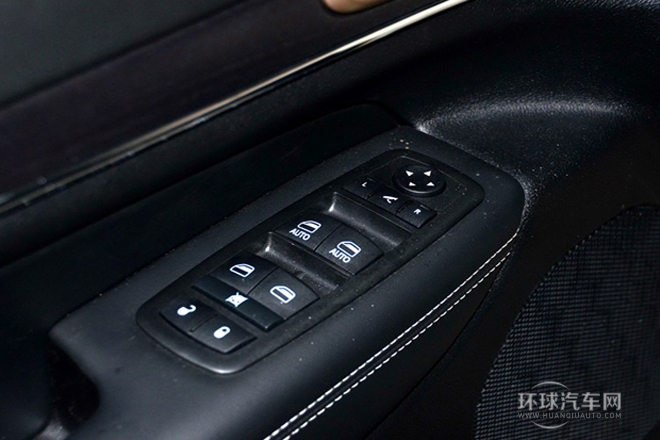 2014款 3.6L 精英导航版