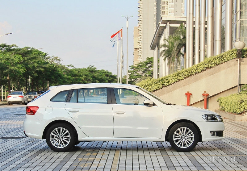 2013款 1.6L 手动舒适型