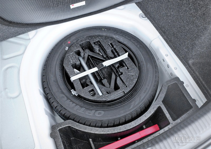 2013款 1.6L 自动风尚型