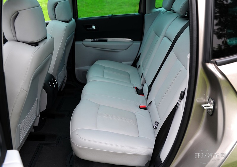 2011款 1.6T 豪华型