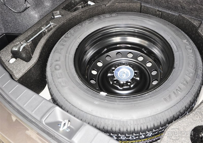 2013款 2.0L 两驱进取型