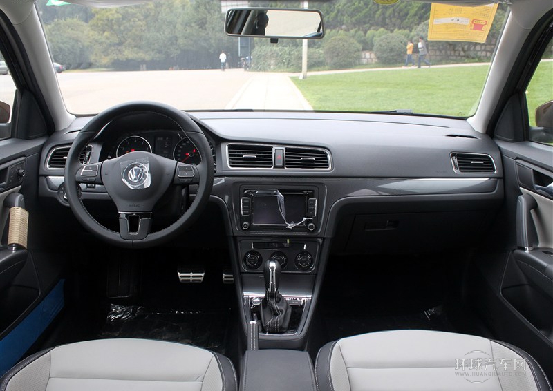 2014款 1.6L 自动型