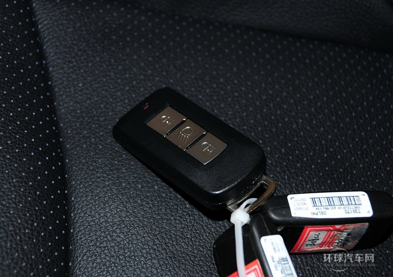 2013款 2.0L 四驱豪华型