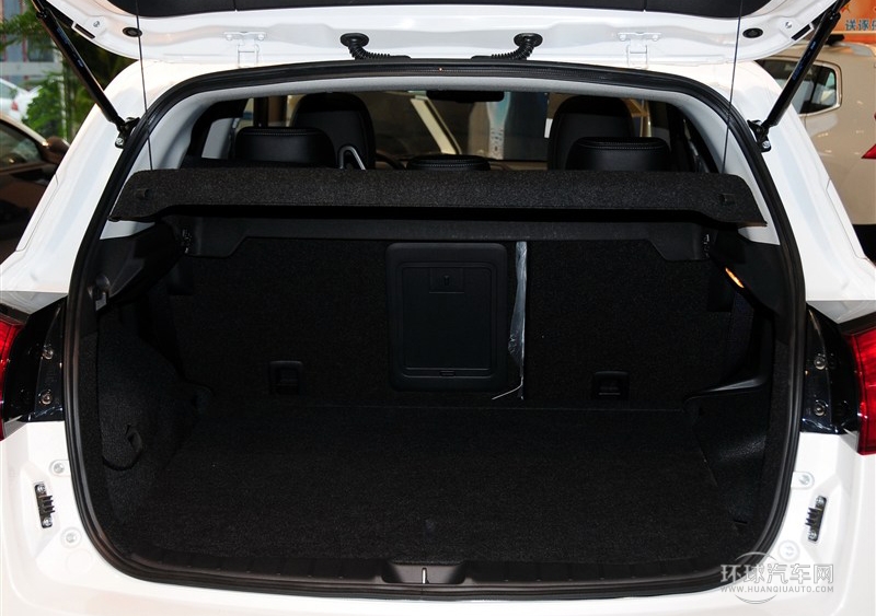 2013款 2.0L 四驱豪华型