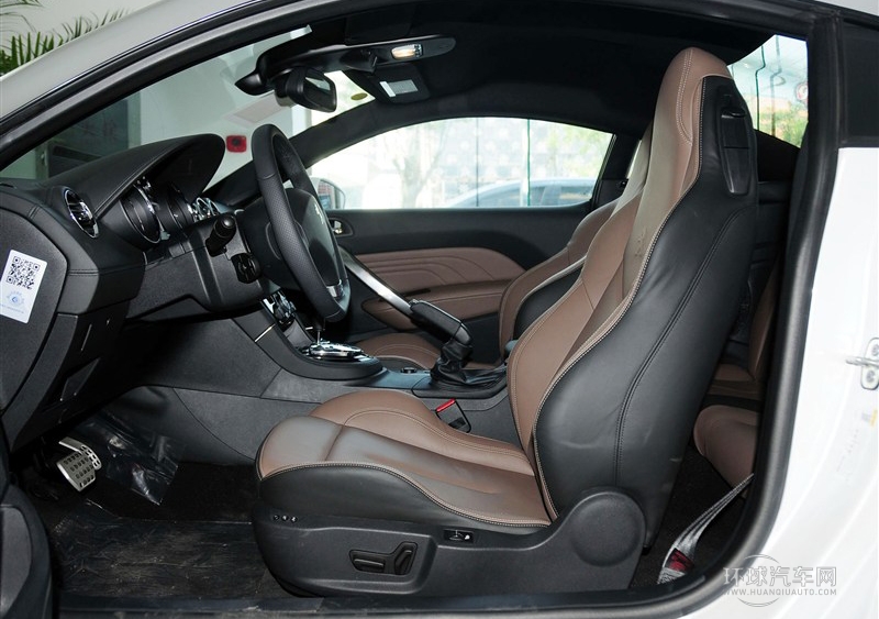 2014款 1.6T 豪华版深色风格