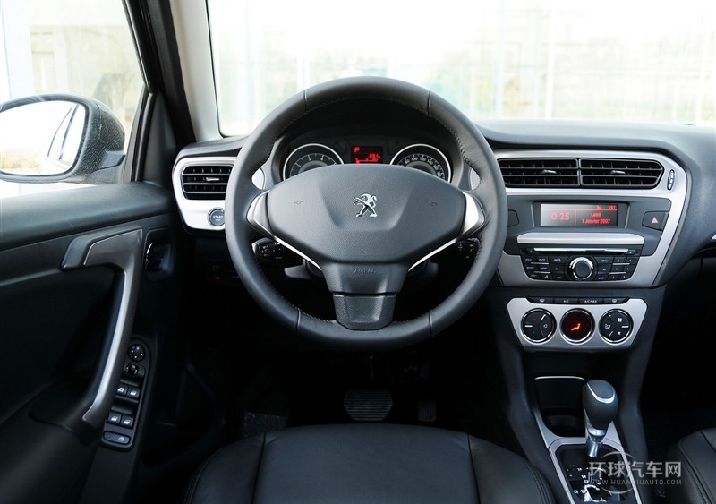 2014款 1.6L 自动尊贵版