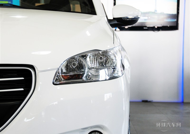 2014款 1.6L 自动舒适版
