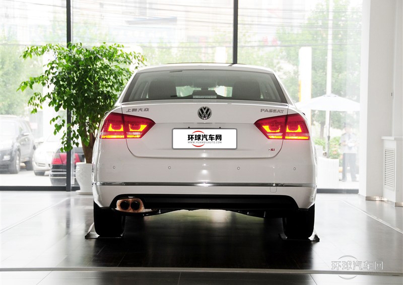 2014款 1.8TSI DSG尊荣导航版