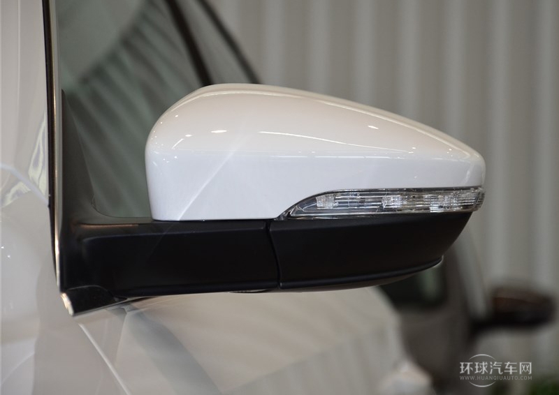 2014款 1.8TSI 自动尊荣版