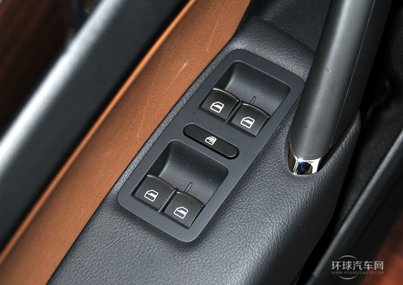 2014款 2.0TSI DSG至尊版