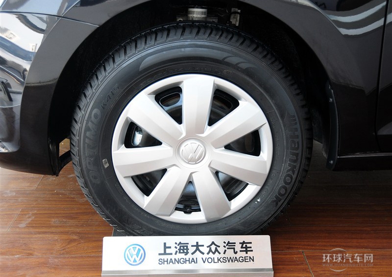 2013款 1.6L 自动风尚版