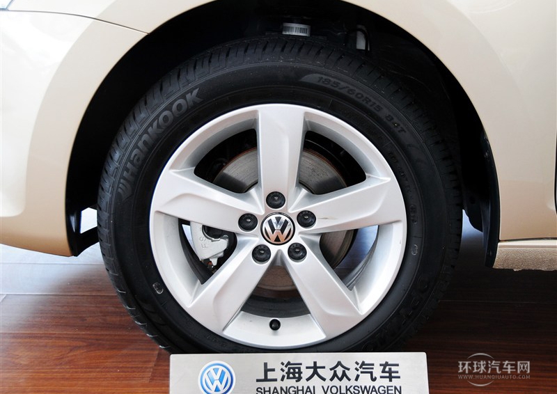 2013款 1.6L 自动舒适版