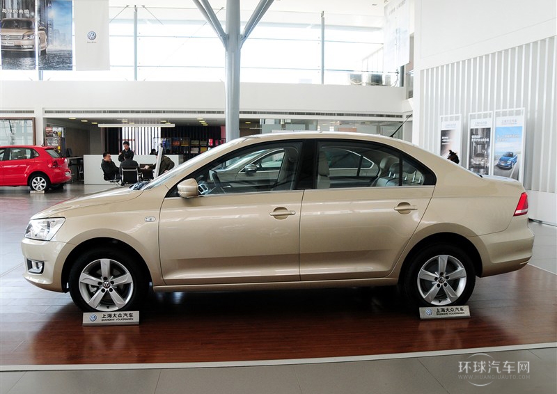2013款 1.6L 自动舒适版
