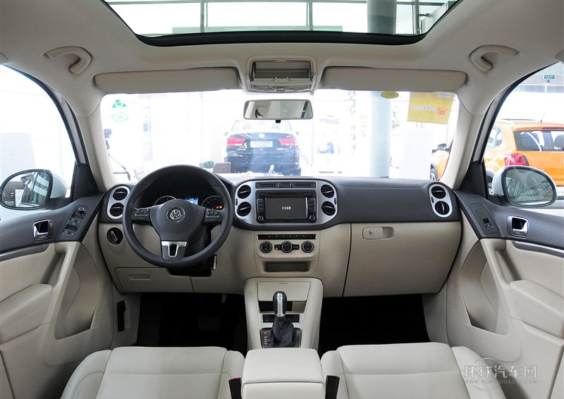 2013款 1.8TSI 自动两驱豪华型
