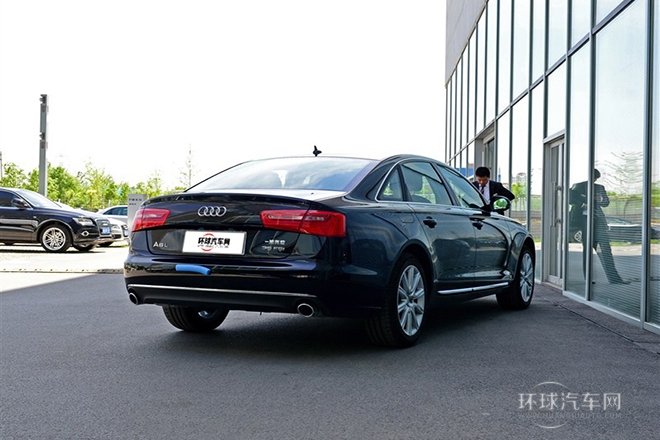 2014款 35 FSI 豪华型
