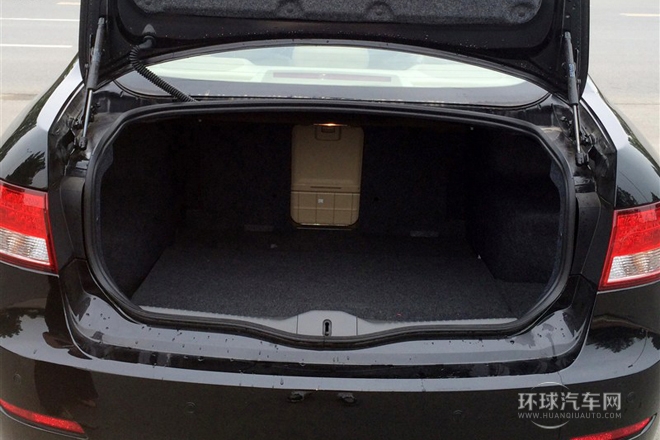 2013款 1.8L手动精英版