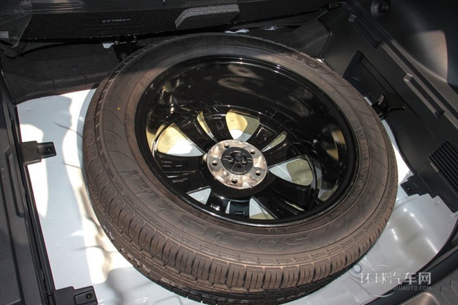 2014款 2.0L 自动两驱版Premium