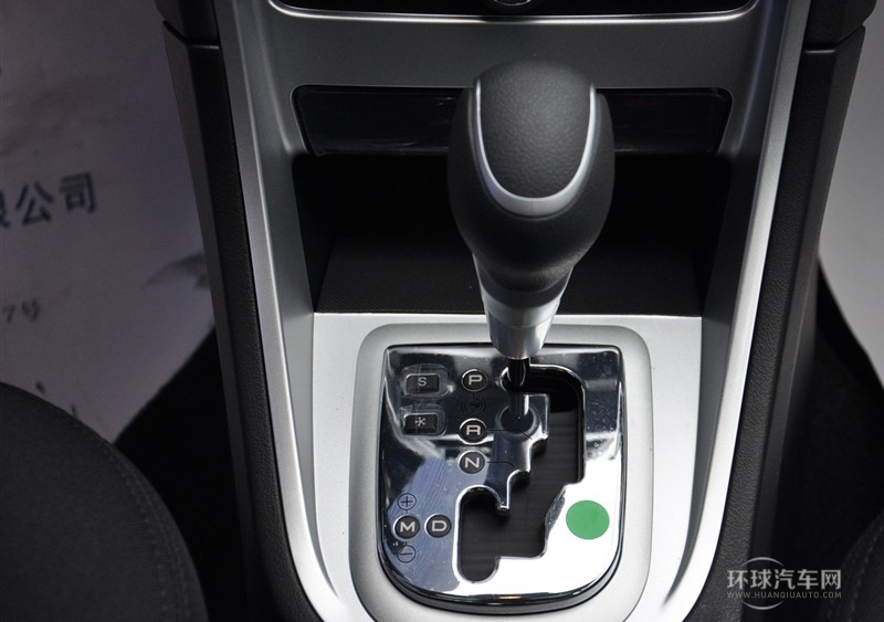 2012款 两厢 1.6L 自动豪华版