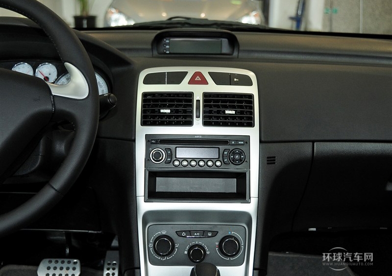 2013款 1.6L 自动CROSS