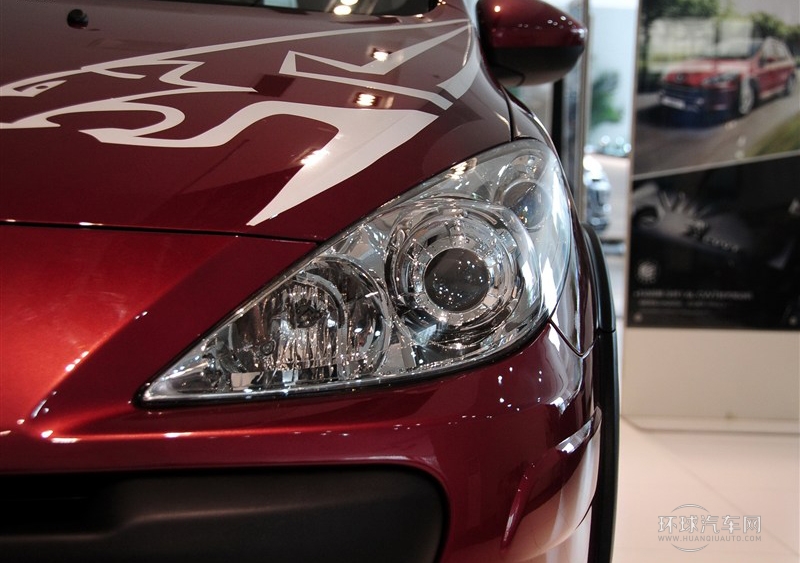 2013款 1.6L 手动CROSS