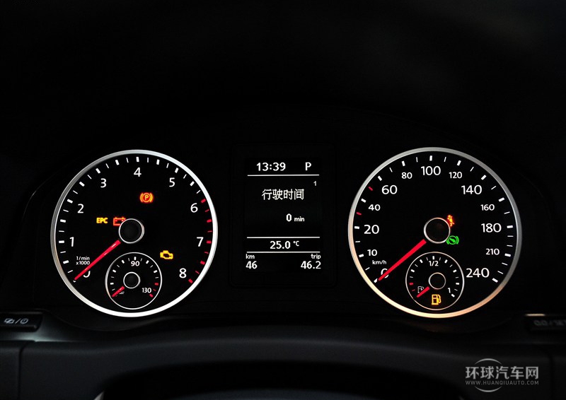 2013款 1.8TSI 自动两驱舒适版