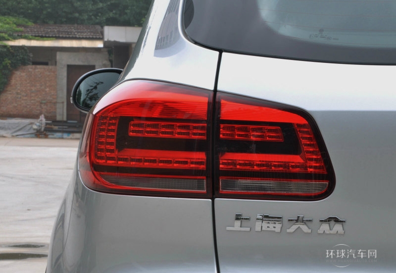 2013款 1.8TSI 自动四驱舒适版