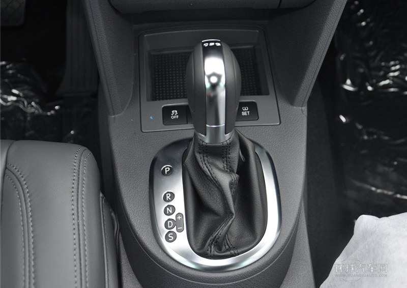 2013款 1.4T 自动璀璨版7座
