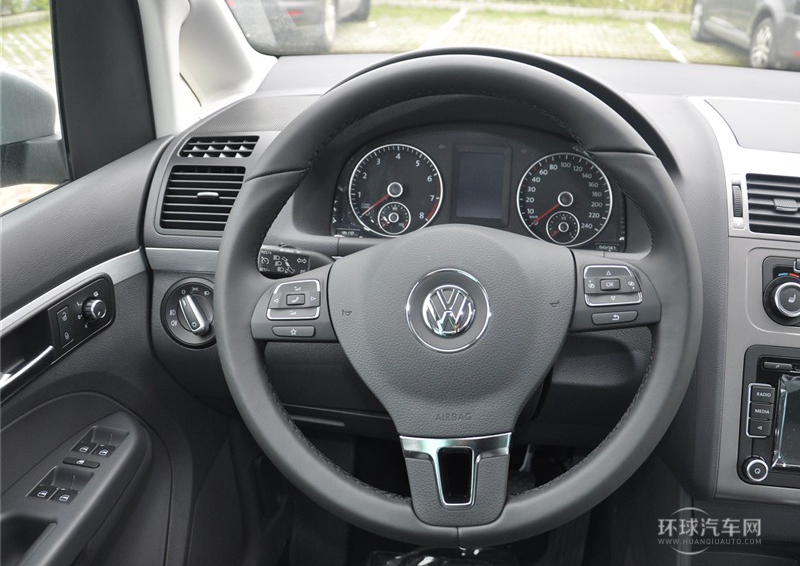 2013款 1.4T 自动璀璨版7座