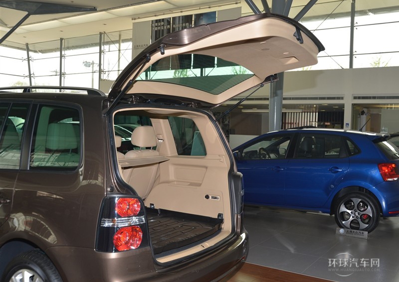 2013款 1.4T 自动睿智版7座