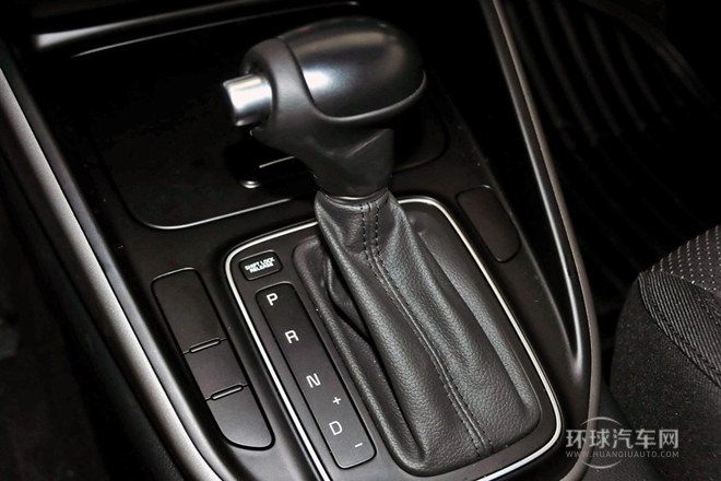 2013款 2.0L 7座自动标准版 国V
