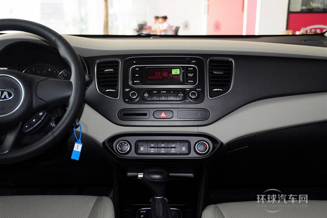2013款 2.0L 5座自动标准版 国V