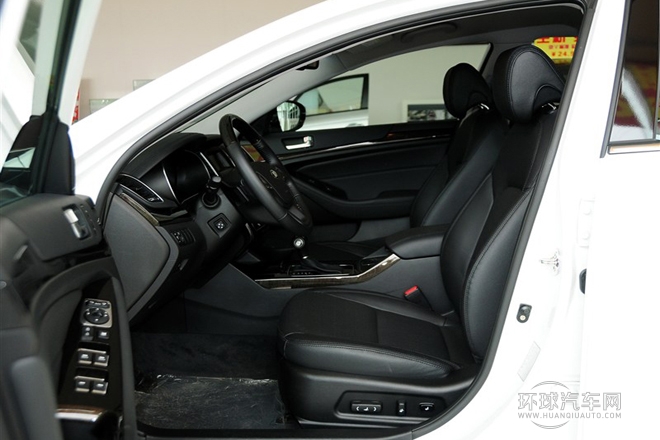 2013款 2.4L 商务天窗型 国V