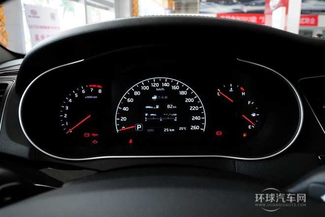 2013款 2.4L 商务天窗型 国V