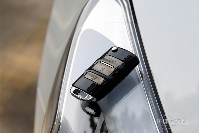 2013款 2.4L 商务型 国V
