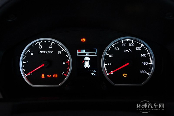2013款 1.5L 七座豪华型