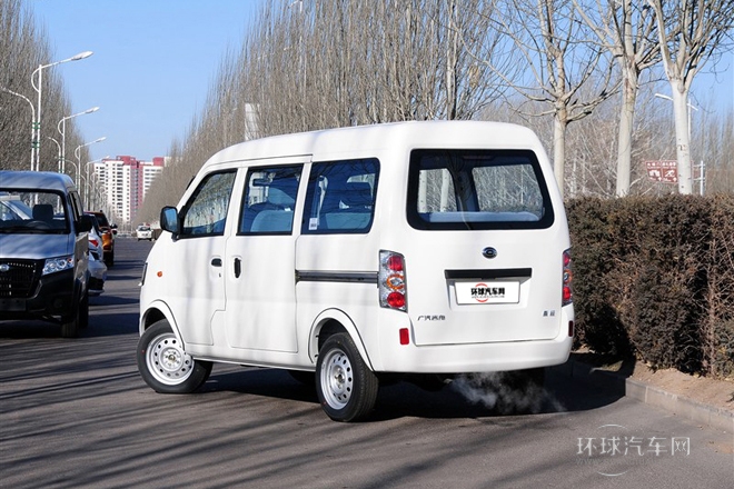 2012款 1.0L豪华型