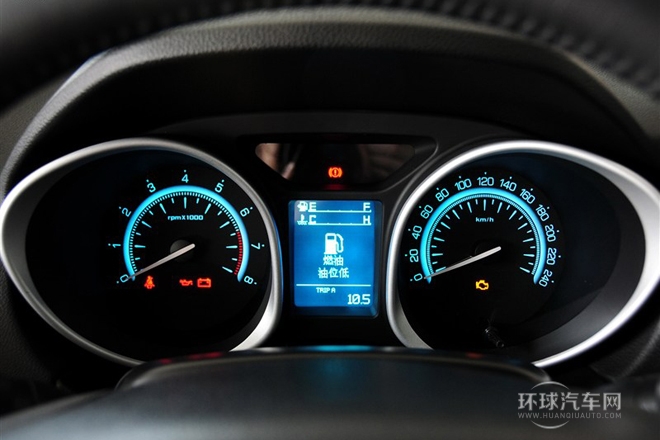 2013款 1.8T 手动两驱精英版