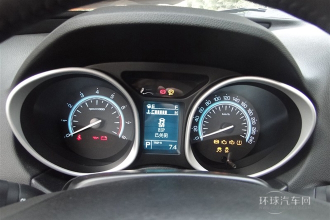 2013款 1.8T 自动两驱五周年纪念版