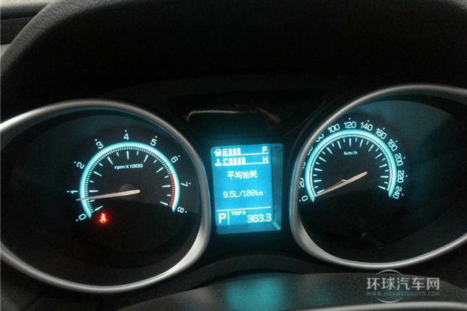2013款 1.8T 自动四驱五周年纪念版