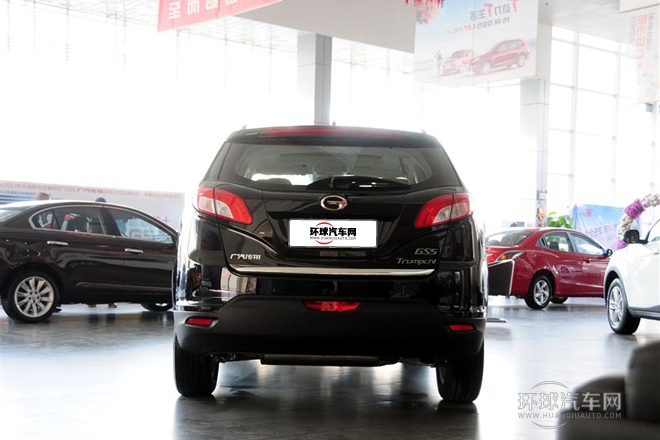 2013款 2.0L 手动两驱浅内特别版