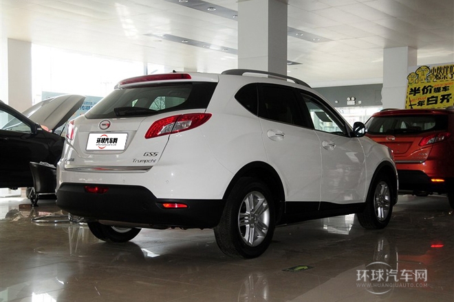 2013款 2.0L 自动两驱浅内特别版