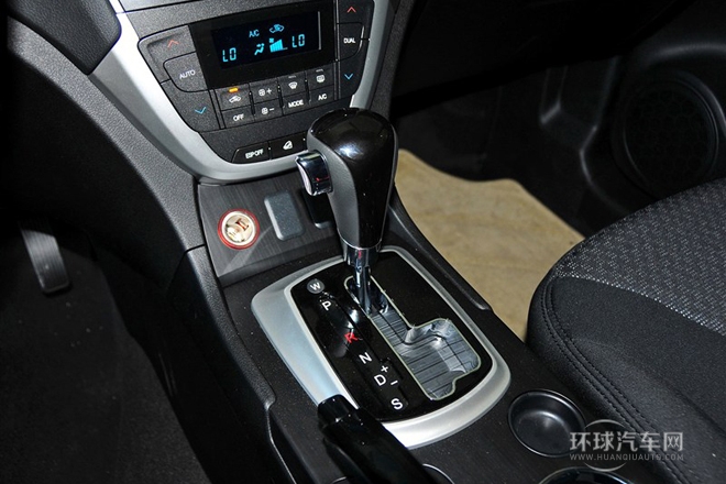 2014款 1.8T 自动两驱超享版