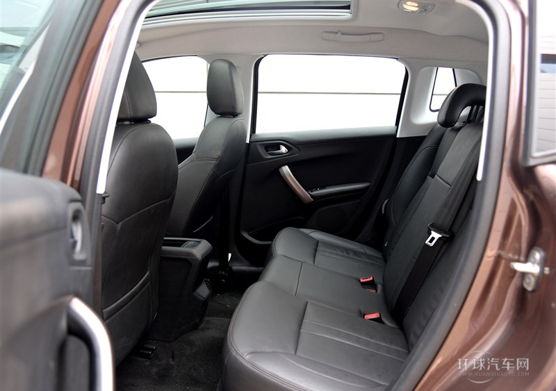 2014款 1.6L 自动领航版
