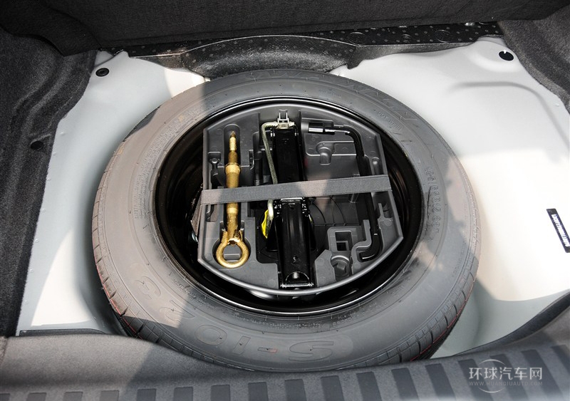 2014款 1.6L 自动潮流版