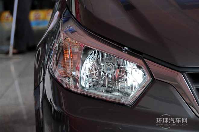 2013款 1.6L 手动北斗导航版