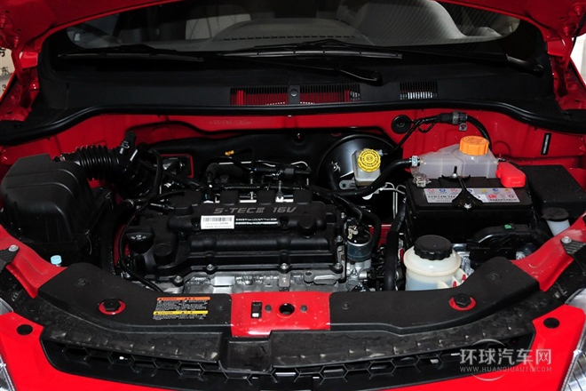 2013款 三厢 1.4L EMT优逸版