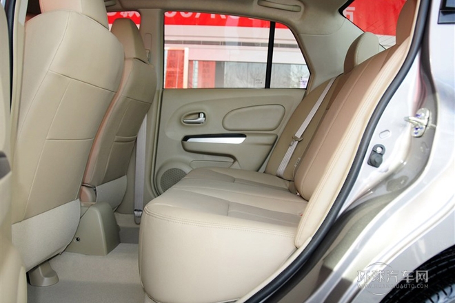 2013款 1.6L 手动豪华版