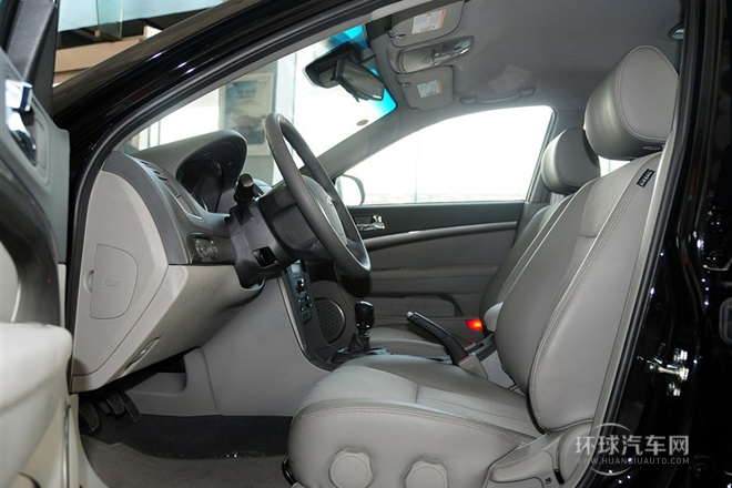 2013款 1.8 SE舒适版 MT